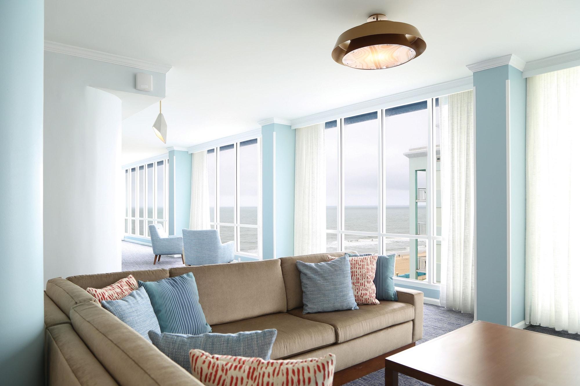Doubletree By Hilton Ocean Oceanfront 4*