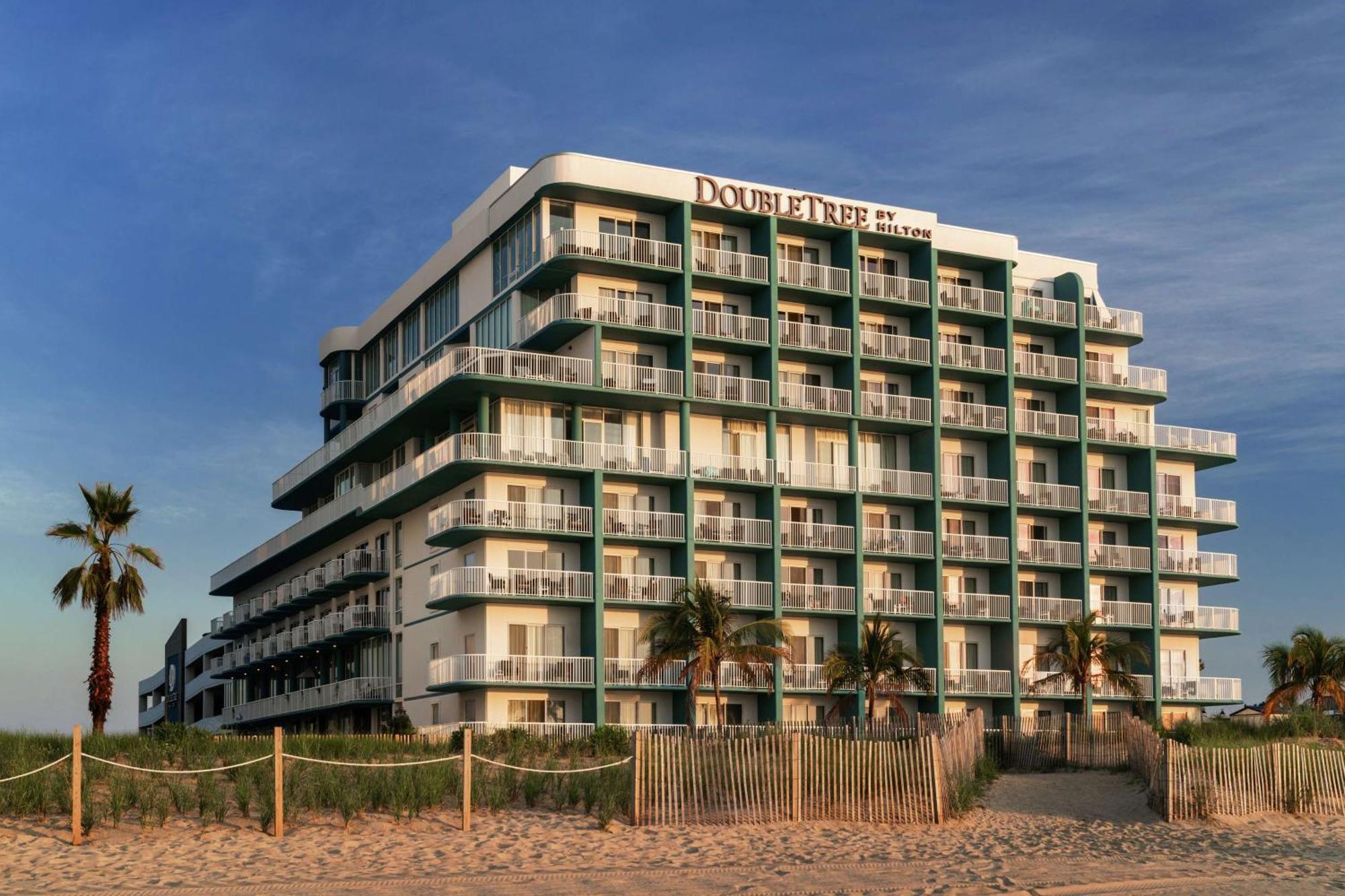 Hotel Doubletree By Hilton Ocean Oceanfront